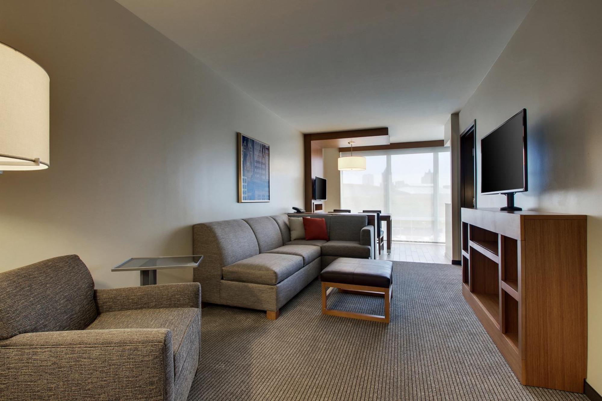 Hyatt Place Milwaukee Downtown Phòng bức ảnh